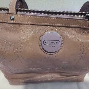 COACH Ivory Signature C Patent Leather Tote
